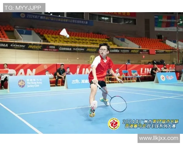 南京羽毛球队与广州羽毛球队赛后复盘分析团队配合与战术执行的精彩对决