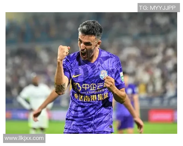 赛后分析:北京足球队与武汉足球队球员个人能力对比与表现评估 赛后分析:北京足球队与武汉足球队球员个人能力对比与表现评估