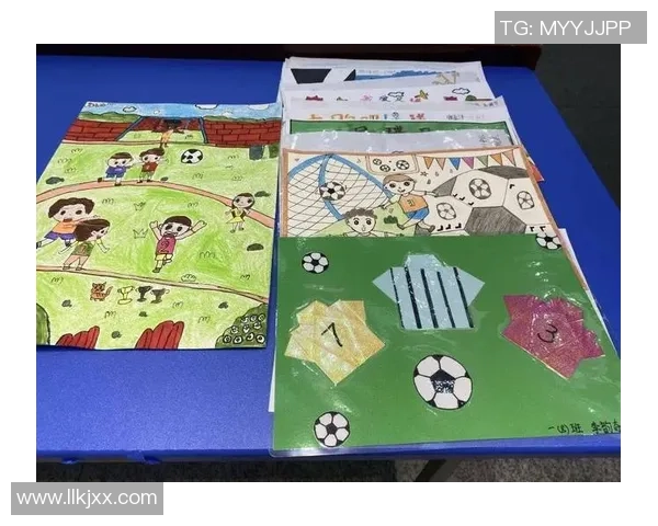 足球明星创意手工绘画作品展示与分享活动精彩瞬间 足球明星创意手工绘画作品展示与分享活动精彩瞬间