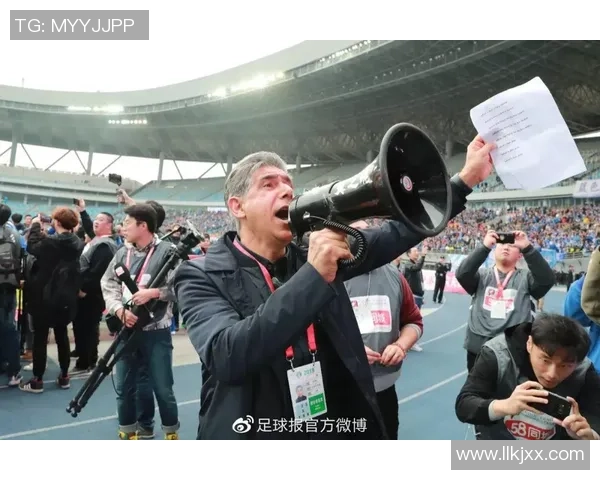 李强专访:回顾足球历程 李强专访:回顾足球历程