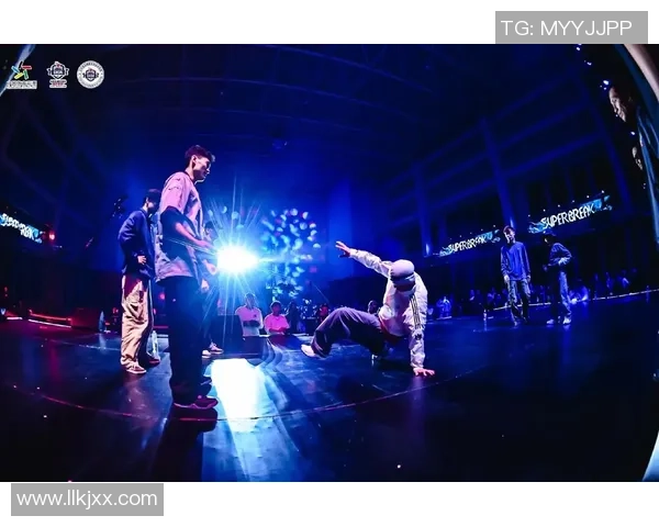 街舞热点:解读北京街舞队的节奏 街舞热点:解读北京街舞队的节奏